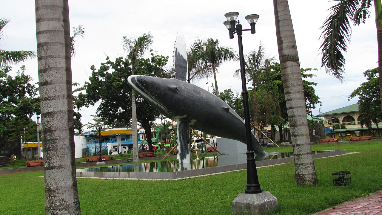 Cadiz City public park and civic landscape